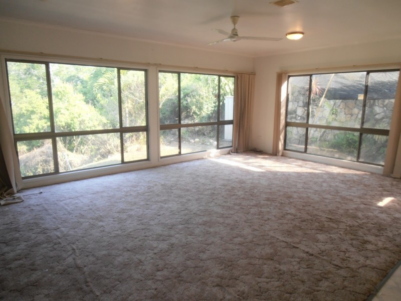 11 RIVERVIEW CLOSE, Mareeba QLD 4880