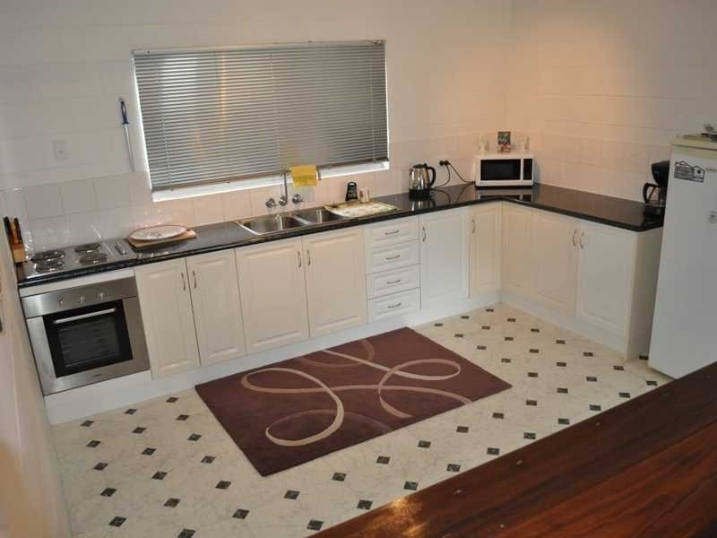 2/14 Kearney Street, Mareeba QLD 4880
