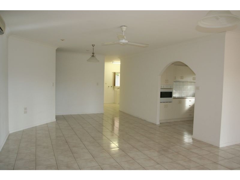 8 LERRA STREET, Mareeba QLD 4880
