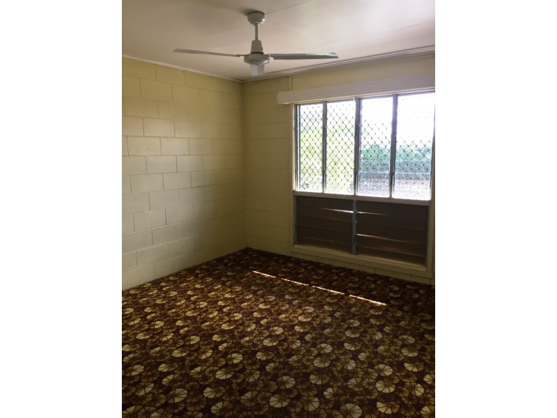 2/186 WALSH STREET, Mareeba QLD 4880