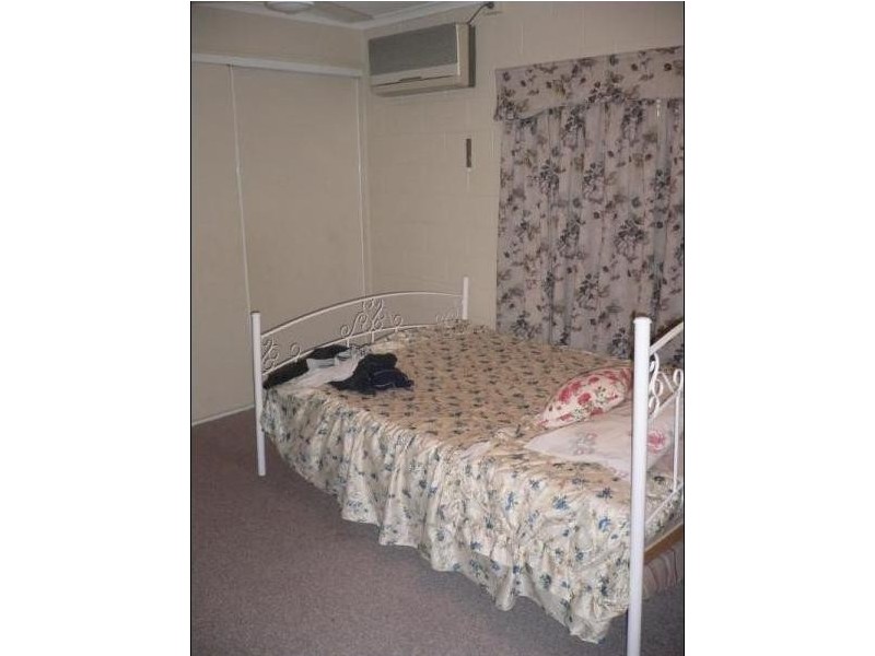 16 PALM CLOSE, Mareeba QLD 4880