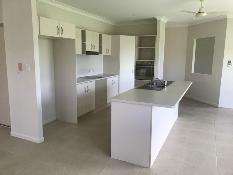 216 HASTIE ROAD, Mareeba QLD 4880