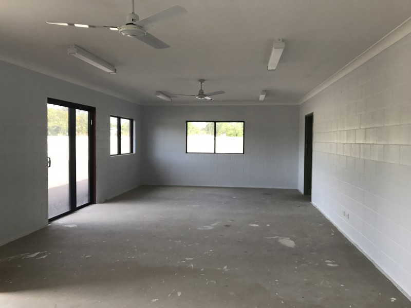 35 JAMES STREET, Mareeba QLD 4880