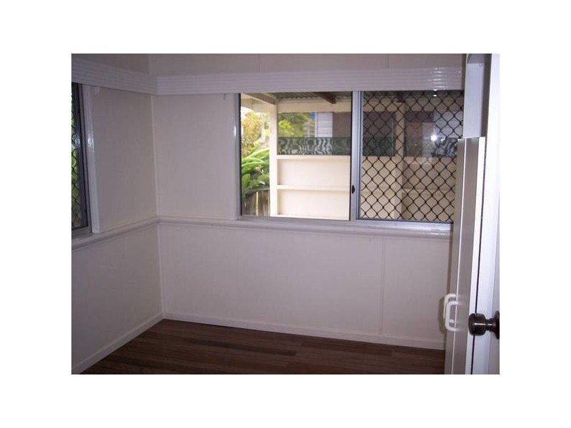 25 Robins Street, Mareeba QLD 4880