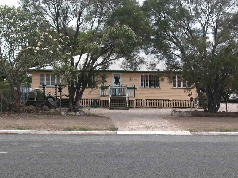 114 Constance Street, Mareeba QLD 4880