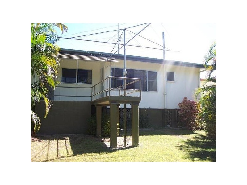 13 Starcke Street, Mareeba QLD 4880