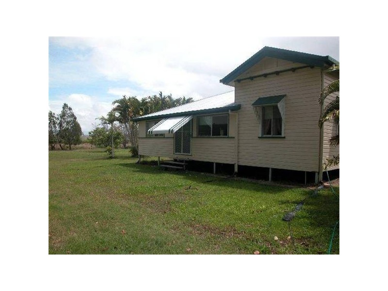 1192 Peninsula Development Road, Mareeba QLD 4880
