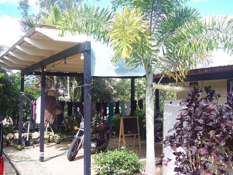 10 Casey Street, Mareeba QLD 4880