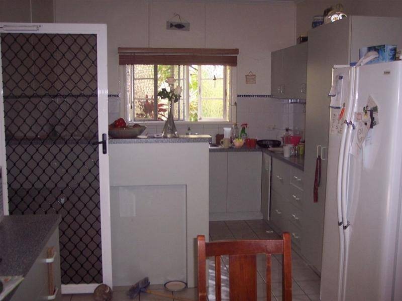 10 Casey Street, Mareeba QLD 4880