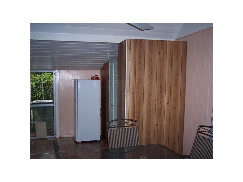 90 Mason Street, Mareeba QLD 4880