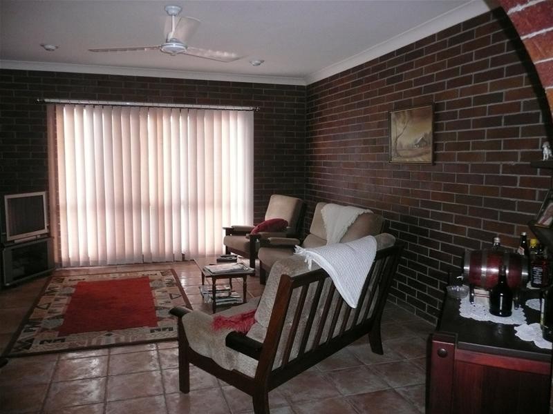 18 Owens Street, Mareeba QLD 4880