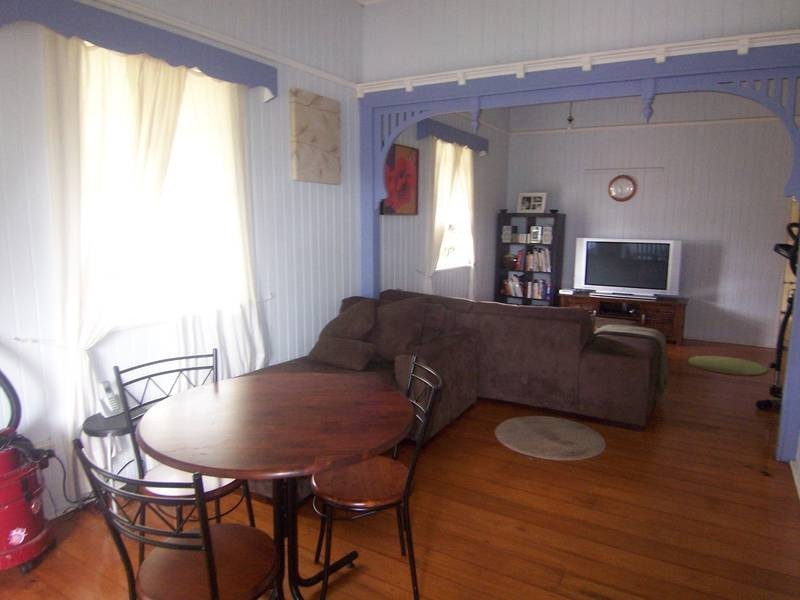 339 Oxley Rd, Graceville QLD 4075