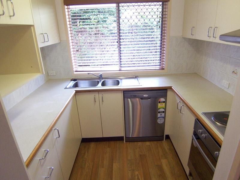 2/20 Coyne Street, Sherwood QLD 4075