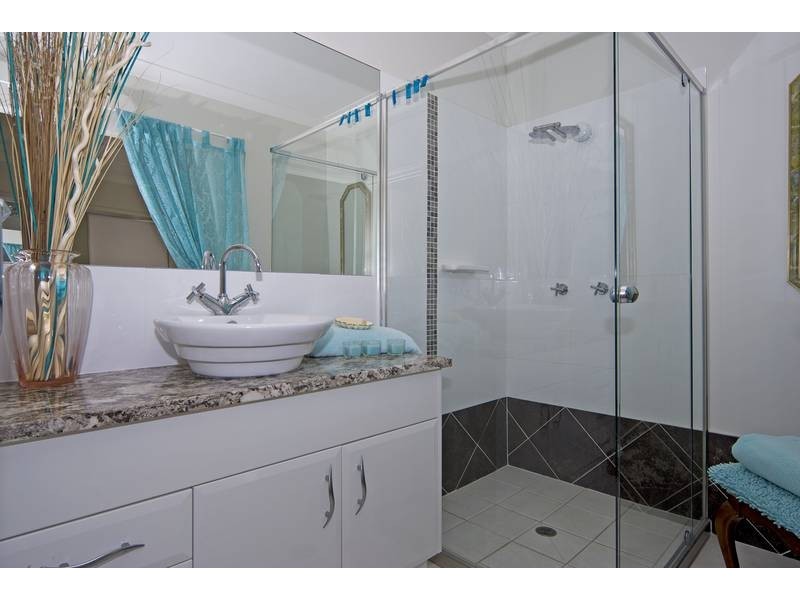 9 Rufous Crescent, Brookwater QLD 4300