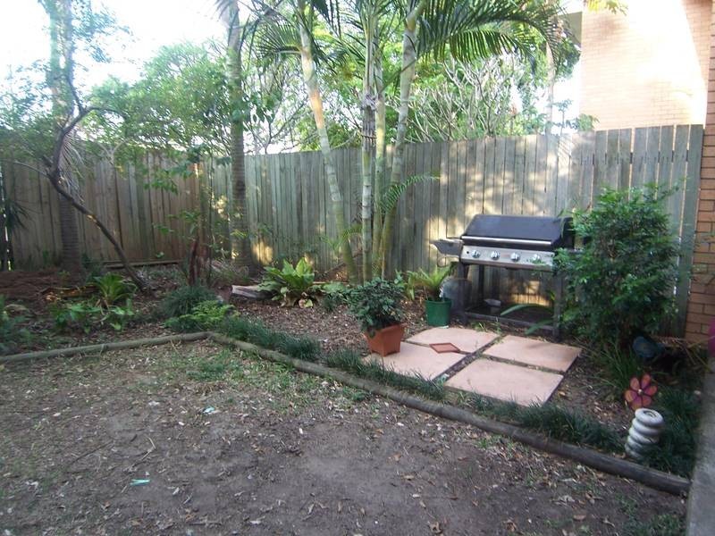 2/87 Brisbane Road, Redbank QLD 4301