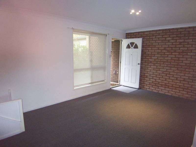 2/87 Brisbane Road, Redbank QLD 4301