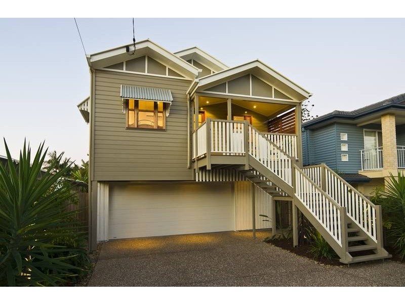 16 Collins Street, Corinda QLD 4075