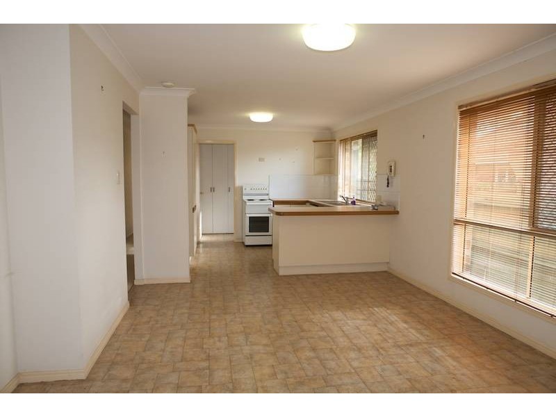 121 Graceville Avenue, Graceville QLD 4075