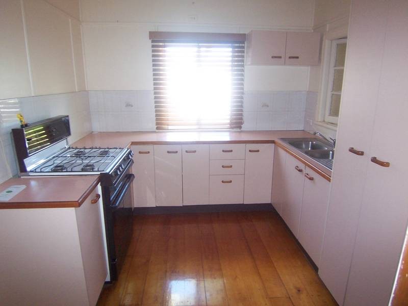 155 Verney Road East, Graceville QLD 4075