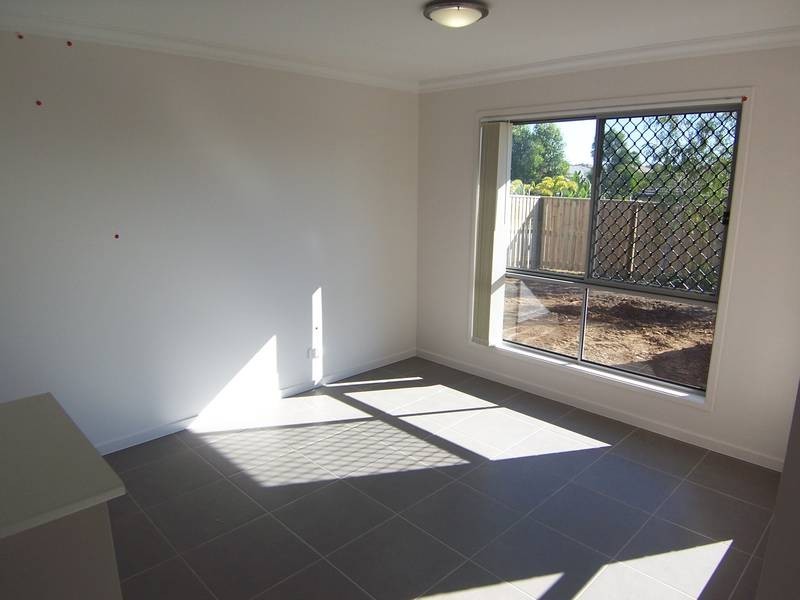 2 Cobbin Circuit, Redbank Plains QLD 4301