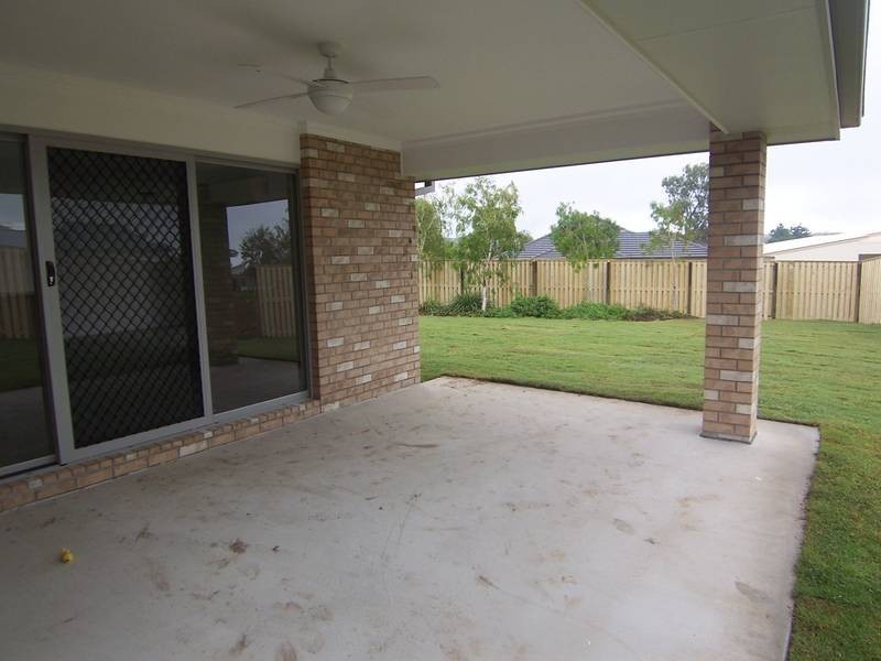 2 Cobbin Circuit, Redbank Plains QLD 4301