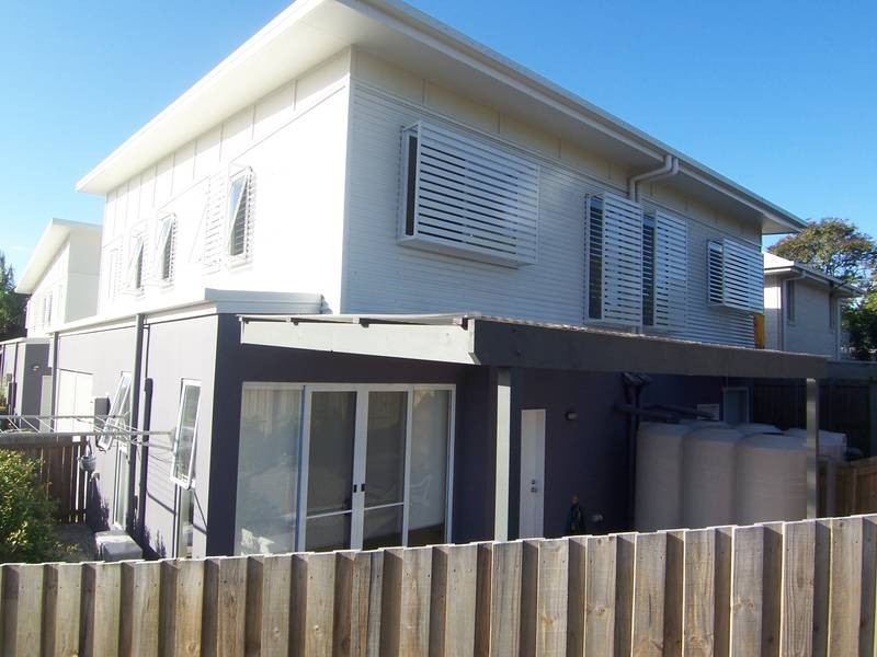 2/7 Coyne Street, Sherwood QLD 4075