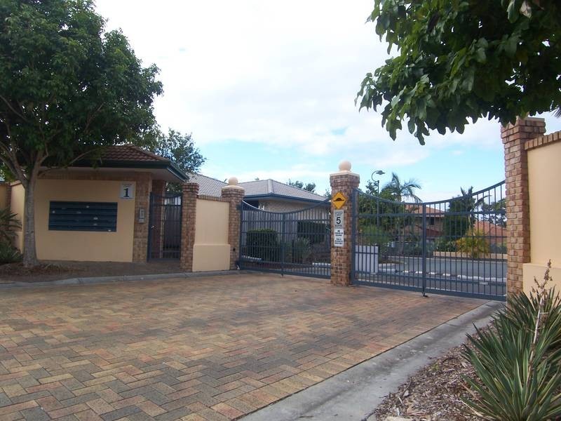 17/1 Highridge Road, Springfield QLD 4300