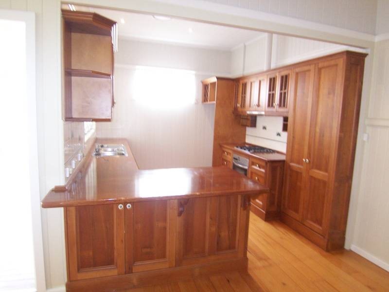 61 Primrose Street, Sherwood QLD 4075