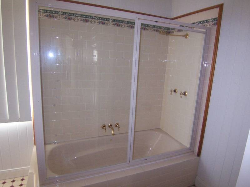 61 Primrose Street, Sherwood QLD 4075