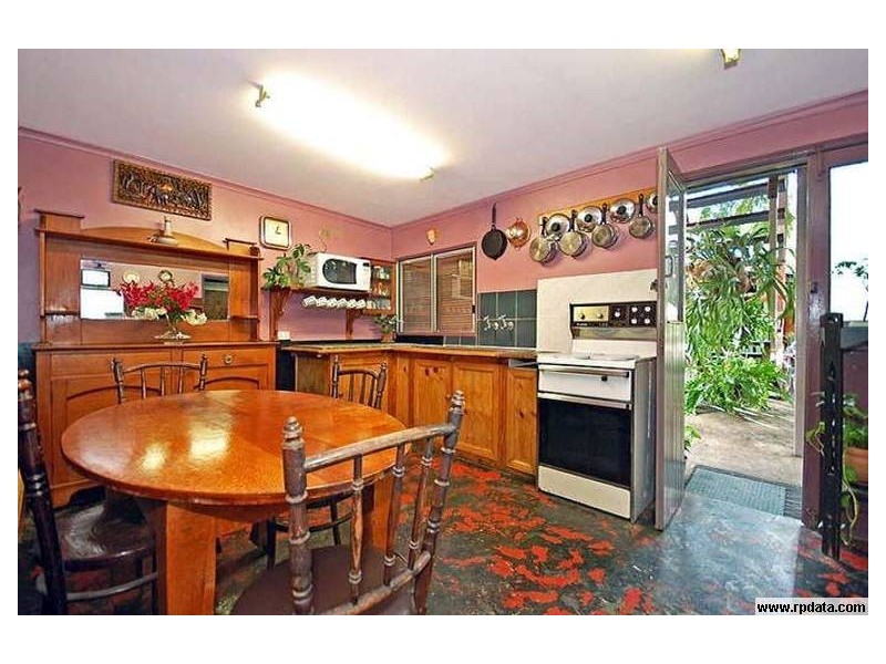 11 Kenway Street, Moorooka QLD 4105