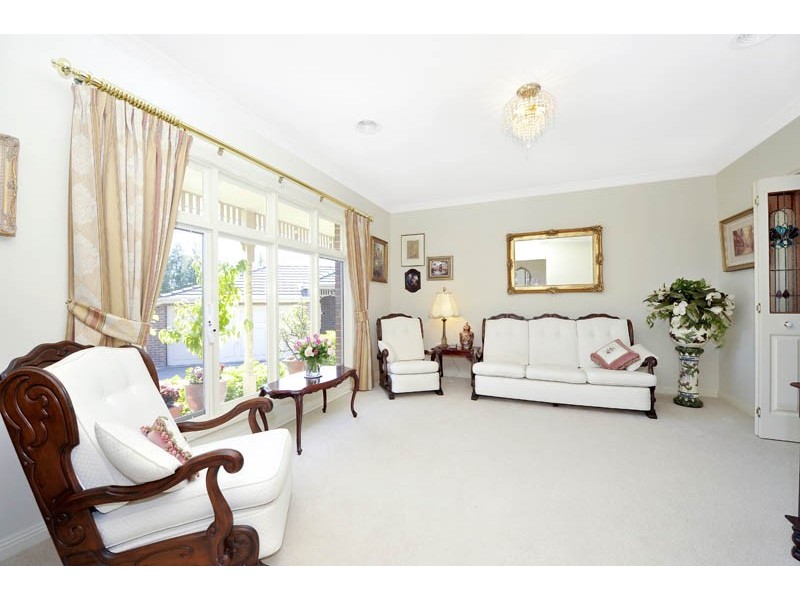 2/17 Olympiad Crescent, Box Hill North VIC 3129