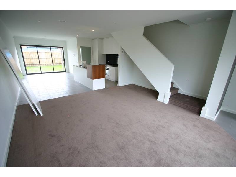 22 Camville Road, Mulgrave VIC 3170