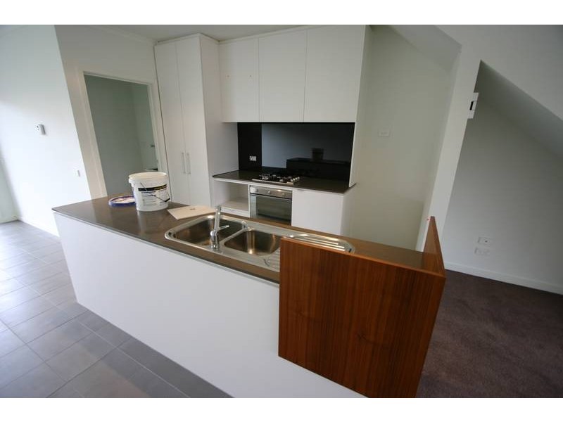 22 Camville Road, Mulgrave VIC 3170