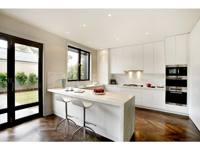 24 Parslow Street, Malvern VIC 3144