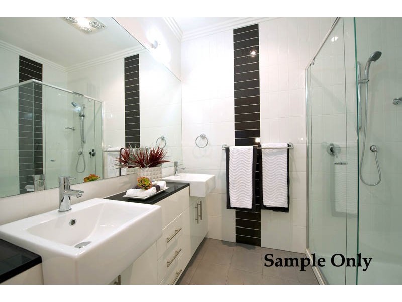 16/1 Nangnak Lane, Mont Albert VIC 3127