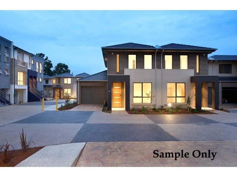 16/1 Nangnak Lane, Mont Albert VIC 3127