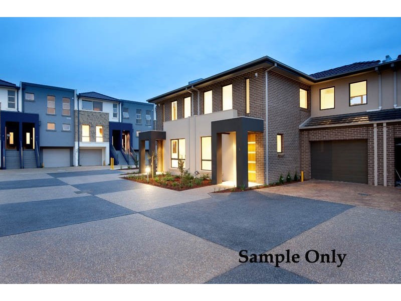 26/1 Nangnak Lane, Mont Albert VIC 3127