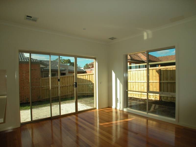 2/5 Dumblane Street, Balwyn North VIC 3104