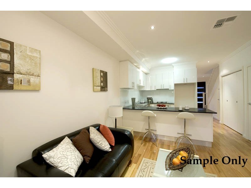 21/1 Nangnak Lane, Mont Albert VIC 3127