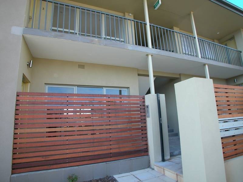 1/2 Raynes Street, Balwyn VIC 3103