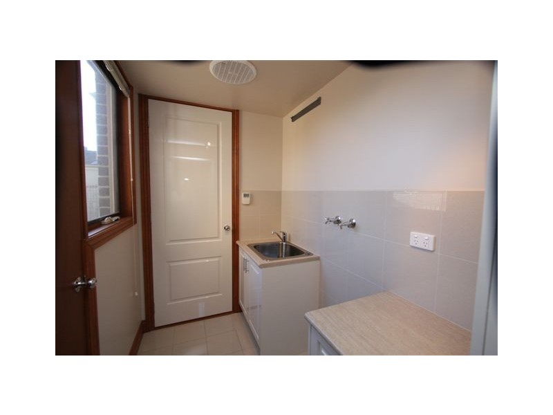 1/11 Beatrice Avenue, Surrey Hills VIC 3127