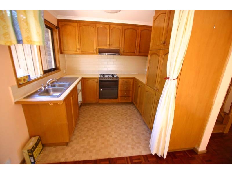 8/166 Station Street, Box Hill VIC 3128