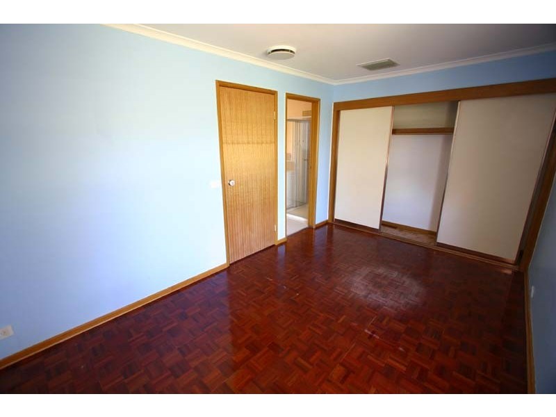 8/166 Station Street, Box Hill VIC 3128
