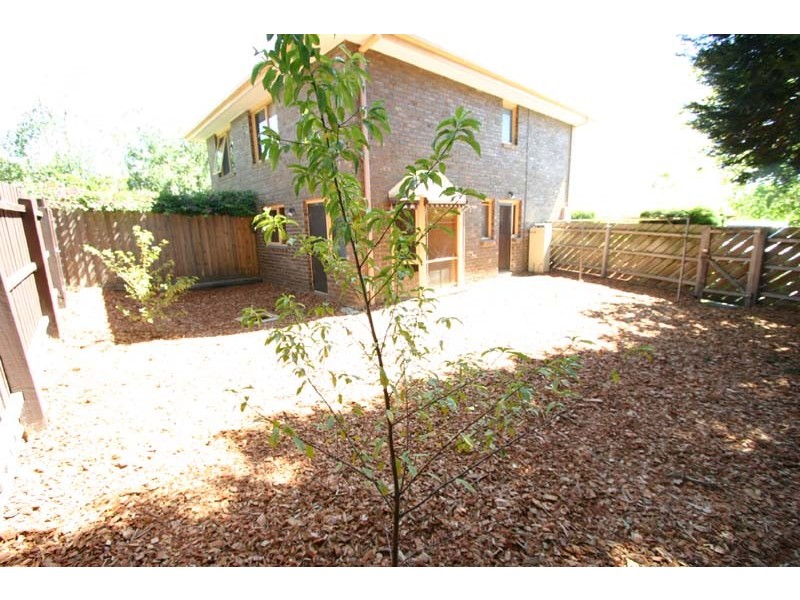 8/166 Station Street, Box Hill VIC 3128