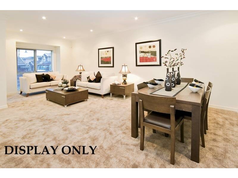 17 Kingswood Rise, Box Hill South VIC 3128