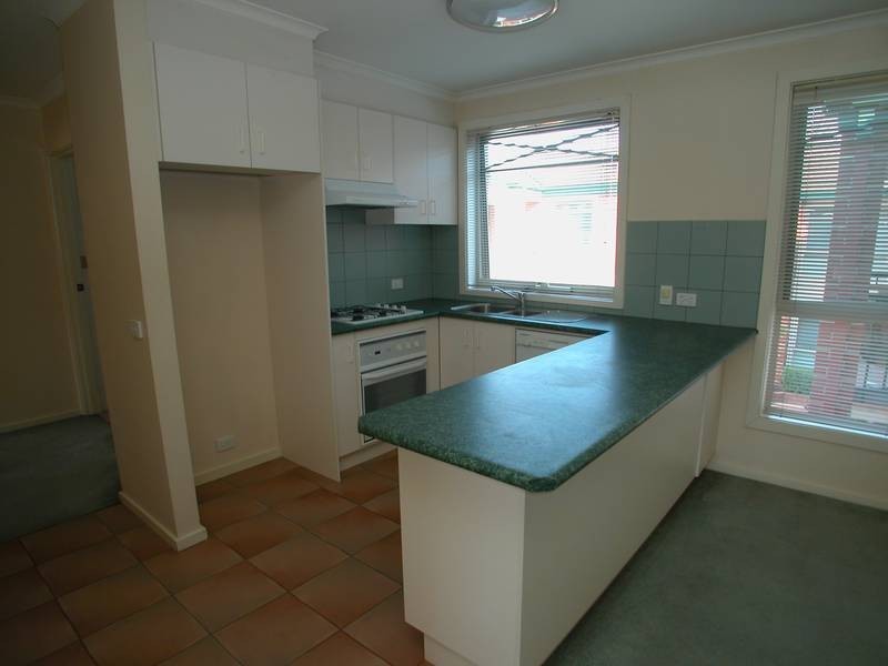 24/910 Canterbury Road, Box Hill South VIC 3128