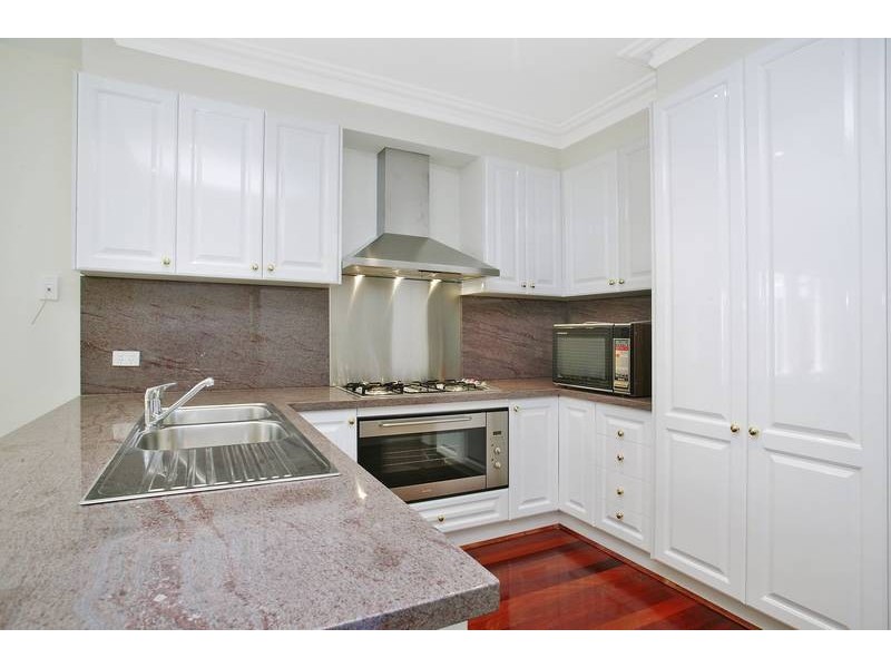 4/38-40 Bundoran Parade, Mont Albert North VIC 3129