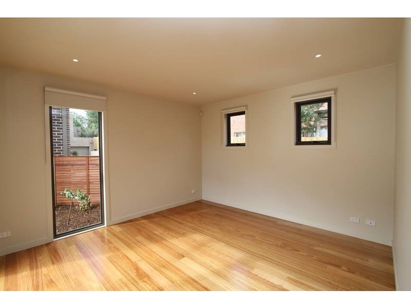 1/5 Moody Street, Balwyn North VIC 3104