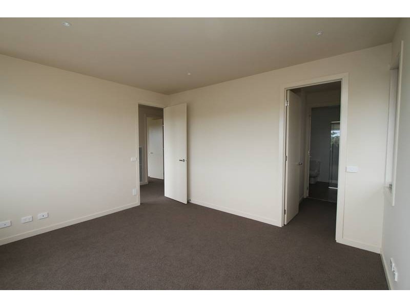 1/5 Moody Street, Balwyn North VIC 3104