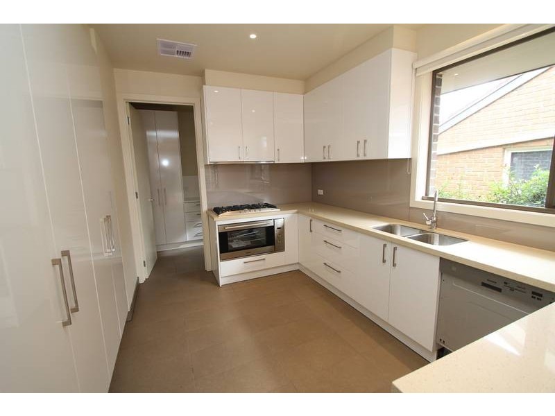 2/5 Moody Street, Balwyn North VIC 3104
